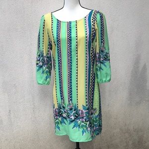 Hello miss lightweight dress small